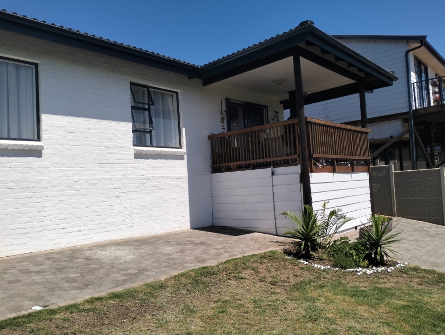 2 Bedroom Property for Sale in Reebok Western Cape